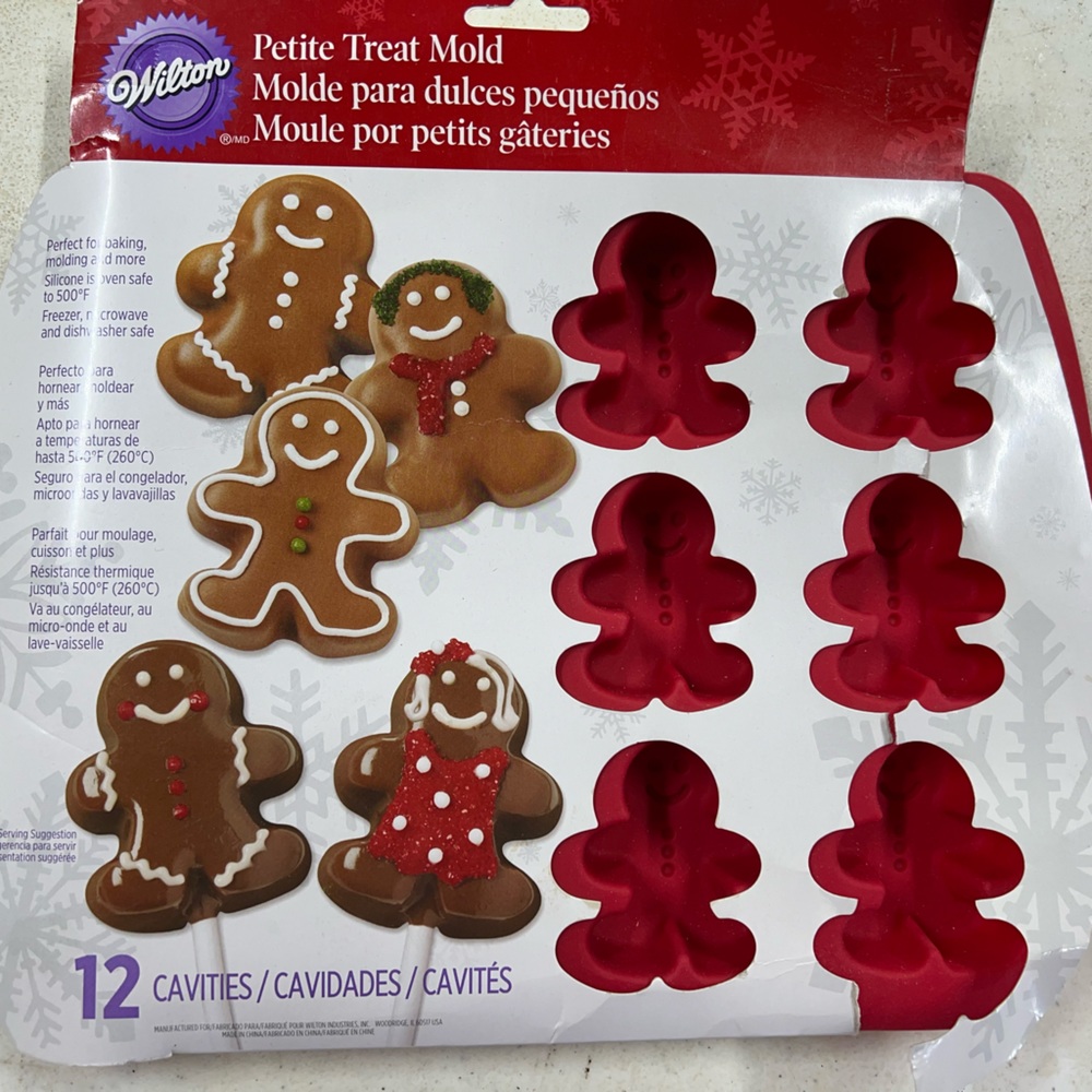 Wilton Treat Mold